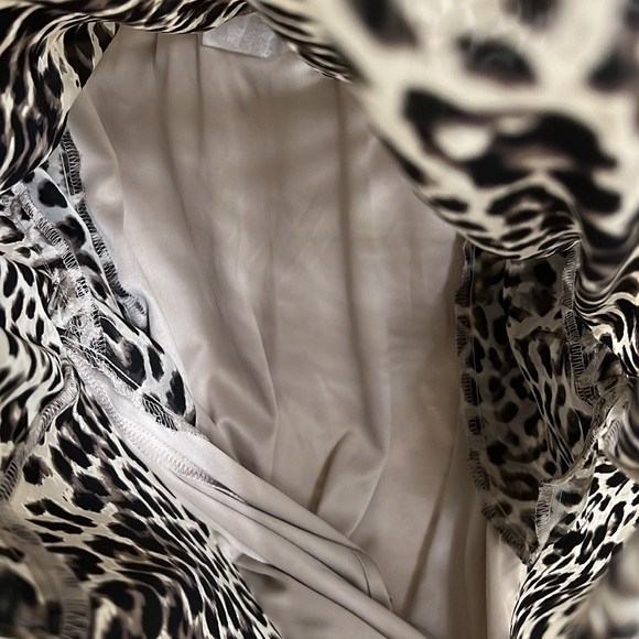 Vince Camuto Sz 10 Leopard Print Button Down Dress Elastic Drawstring Waist - Picture 12 of 12